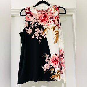 White House Black Market mock neck shell. Size XL.